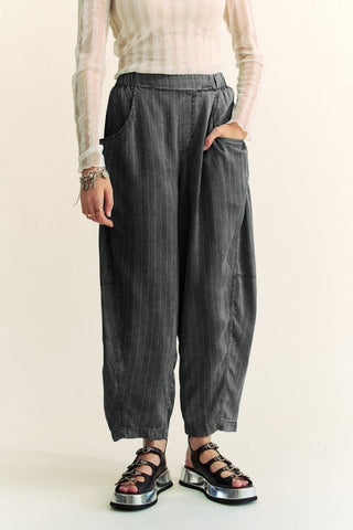 WIDE OPENING HIGH WAIST TENCEL DENIM BARREL PANTS-Jeans-option1]-kendra-kays-boutique